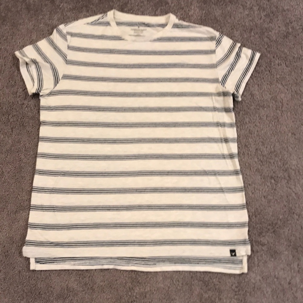 Men’s large navy striped American Eagle T-shirt